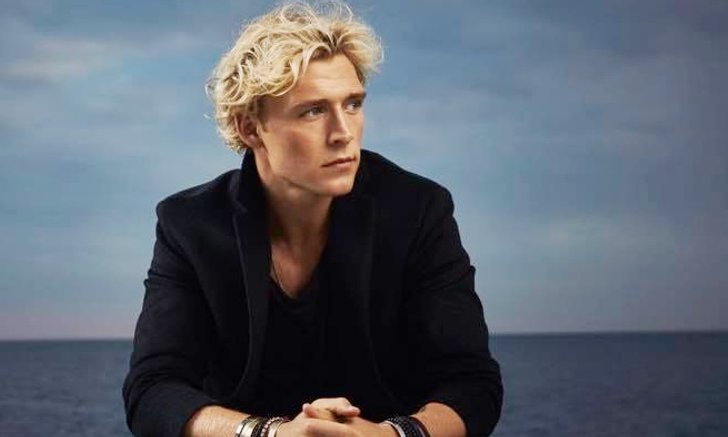 5 เพลงสุดฮิตของ Christopher ที่คุณต้องรู้จัก