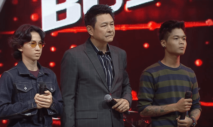 คืนเดียว 3 แสนวิว ไม้หมอน - รถบัส ร้องเพลง "ใจสั่งมา" สะกดใจแฟนรายการ The Voice