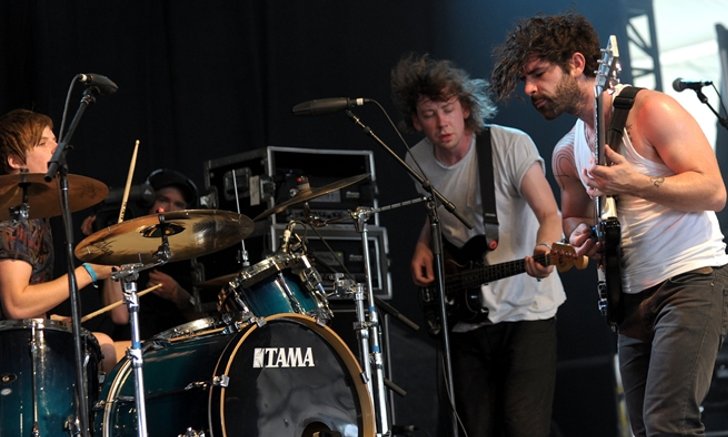 Foals เผย มือเบส Walter Gervers ตัดสินใจออกจากวงเรียบร้อยแล้ว