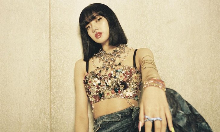 แฟนคลับ “ลิซ่า BLACKPINK” ทั่วโลกเรียกร้องให้ YG ดูแลลิซ่าให้ดีกว่านี้