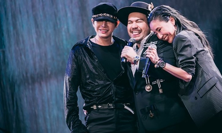 เป๊ก - โบว์ลิ่ง นำทีมเพื่อนศิลปินโพสต์ถึง "โอ๊ต ปราโมทย์" หลังจบคอนเสิร์ตใหญ่