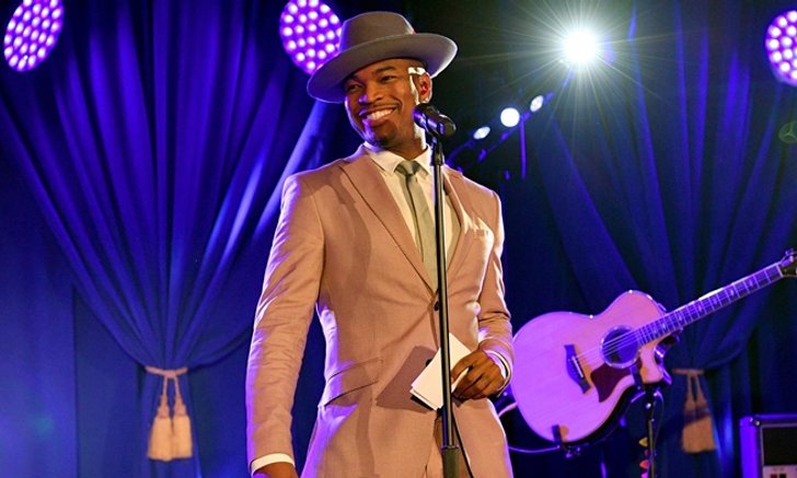 เปิดคลิป! "Ne-Yo" วาดลวดลายโชว์เพลงฮิตบนเวทีประกวด "Miss Universe 2018"