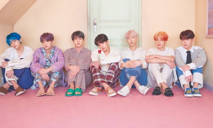 BTS เตรียมพักงานเพื่อพักผ่อน หลัง BigHit ยืนยัน “เพื่อให้หนุ่มๆ ได้ใช้ชีวิตวัยรุ่นเต็มที่”