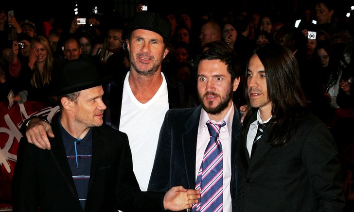 "John Frusciante" กลับวง "Red Hot Chili Peppers" หลังลาออกเมื่อ 10 ปีที่แล้ว