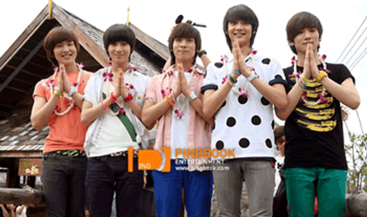 ชายนี่ (SHINee) ทัวร์ตลาดน้ำสี่ภาค ฉลองงาน Pattaya International Music Festival 2009