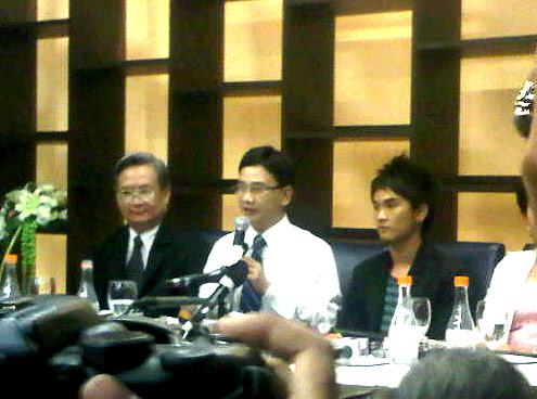 มาร์ค V11 แถลงข่าวถอนตัวจาก ทรู เอเอฟ7 เคลียร์ทุกประเด็นข่าว!!