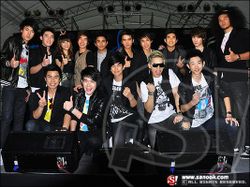 สาวกเดอะสตาร์ 6 กรี๊ดสนั่น ใน Seed Debut Concert