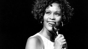 อาลัย นักร้องเสียงสวรรค์ Whitney Houston