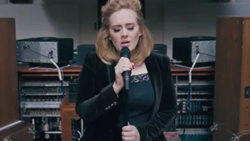 ขนลุกซู่! Adele อุ่นเครื่องกับเพลงใหม่ When We Were Young