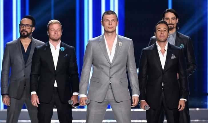 Backstreet Boys โผล่เซอร์ไพรส์บนเวทีประกวดนางงาม Miss USA 2016