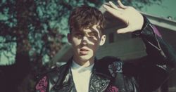 Troye Sivan ปล่อยเอ็มวีใหม่ “Heaven” สนับสนุน LGBT สุดกำลัง!