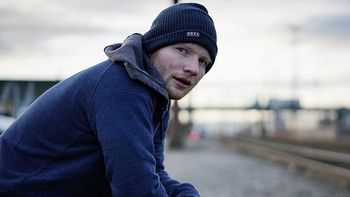 Ed Sheeran แปลงร่างเป็นนักมวยขาโหดใน “Shape of You”