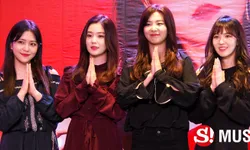 Red Velvet ส่งยิ้มหวานๆ ต้อนรับแฟนไทย เผยมีคอนเสิร์ตแน่ปีนี้!