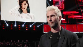 Adam Levine น้ำตาซึม ร้องเพลงอุทิศให้ Christina Grimmie ใน The Voice US