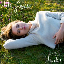 miley-cyrus-malibu