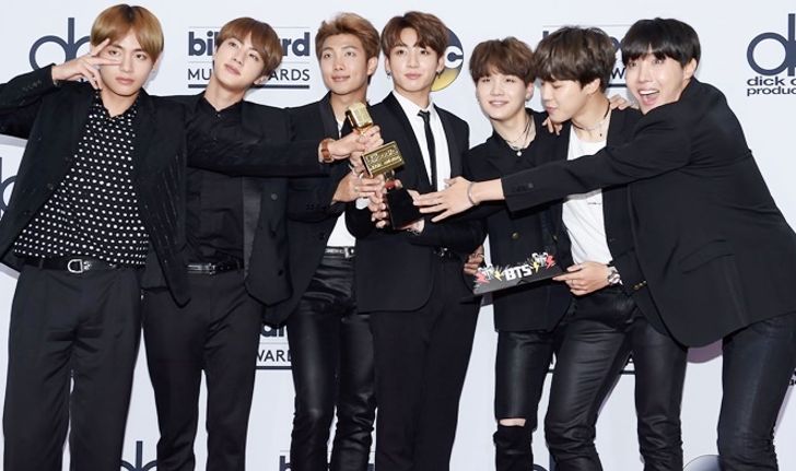 BTS ทำสถิติ เป็นศิลปิน K-Pop วงแรกที่คว้ารางวัลจาก Billboard Music Awards