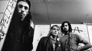 แฟน Nirvana มาทางนี้! ฉลองวันเกิด 26 ปี MV “Smells Like Teen Spirit”