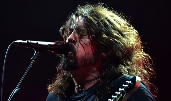Foo Fighters Live in Bangkok: คอนเสิร์ตรียูเนียนกับความระห่ำอันอบอุ่น