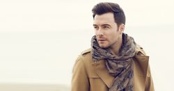 Shane Filan กลับมาส่งเสียงใสๆ สุดอบอุ่นในเพลงป็อบสไตล์ 90s “Unbreakable”