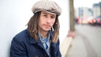 JP COOPER ถึงเวลาปล่อยของกับอัลบั้มเต็ม Raised Under Grey Skies