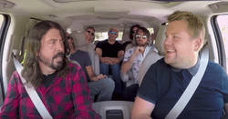 Foo Fighters เผยความอึดอัด! หลังร่วมรายการ "Carpool Karaoke"