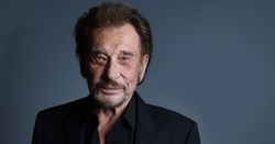 Johnny Hallyday ศิลปินร็อคชาวฝรั่งเศส เสียชีวิตในวัย 74 ปี