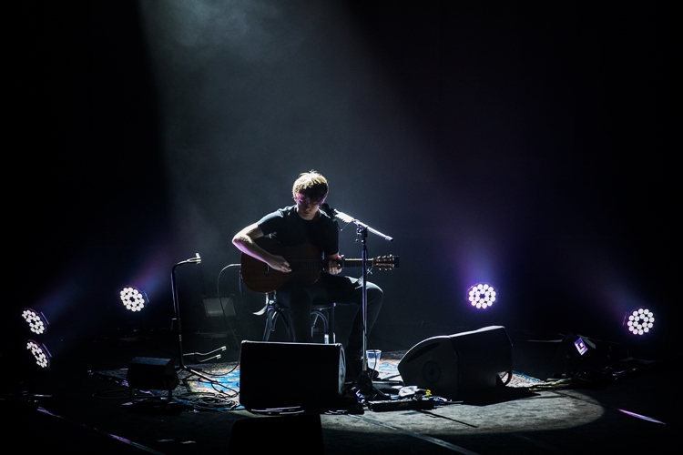 jakebuggliveinbangkok201_1