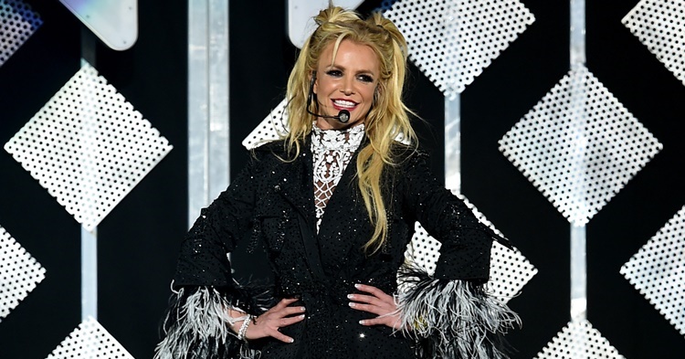 3 เพลงดัง "Britney Spears" ที่เกือบกลายเป็นผลงานของศิลปินคนอื่น