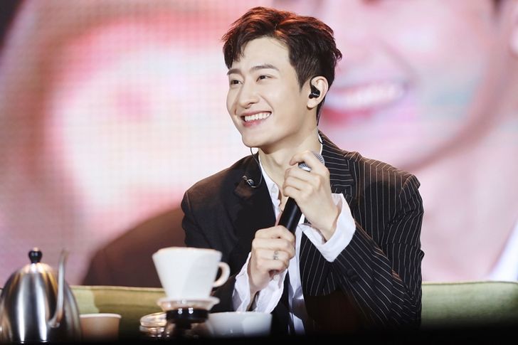 zhoumi4