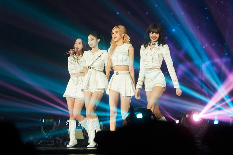 blackpink_bangkok_day2(4)