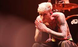 Machine Gun Kelly ระเบิดฟอร์มแร็ปเปอร์ระดับโลก HOTEL DIABLO WORLD TOUR