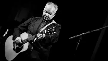 โควิด-19 คร่าชีวิต “John Prine” ตำนานเพลงคันทรีโฟล์คในวัย 73 ปี