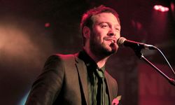 Kasabian ประกาศ “Tom Meighan” นักร้องนำขอออกจากวงจากปัญหาส่วนตัว