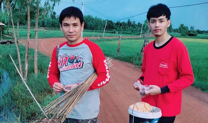 "ไผ่ พงศธร" ลงรูปวันจับปลา แต่งานนี้หลานชายพาแฟนๆ หลายคนหลุดโฟกัส