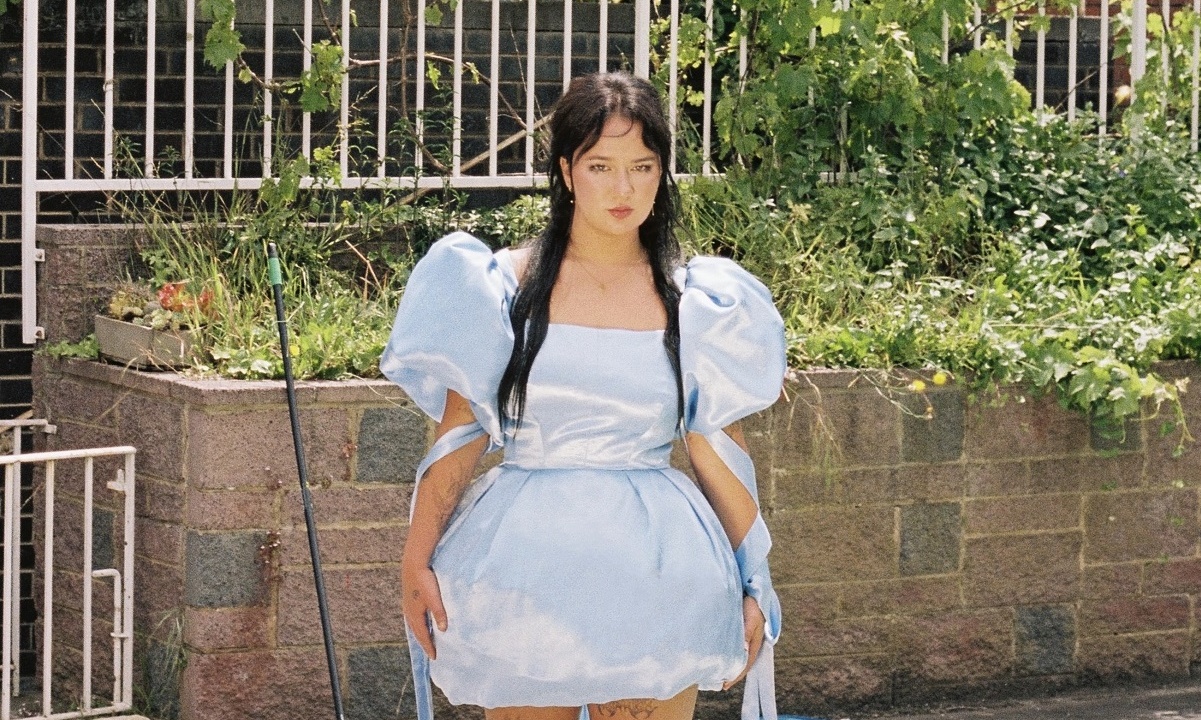 Mallrat ปล่อย “Butterfly Blue” อัลบั้มที่สื่อทั่วโลกรุมรัก