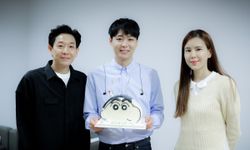 บอย-เจี๊ยบ ส่งเค้กวันเกิดให้ “พัคยูชอน” ฉลองจบคอนเสิร์ตในไทย