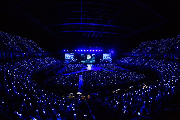 SUPER JUNIOR WORLD TOUR - SUPER SHOW 9 : ROAD in BANGKOK