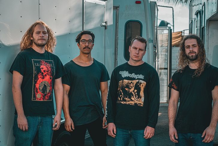 DISENTOMB (ดีเซนทอมป์)