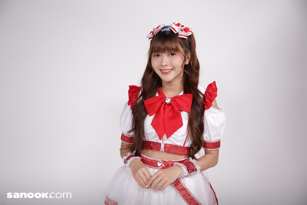 มิ้นต์ The Glass Girls (รุ่น 1) 