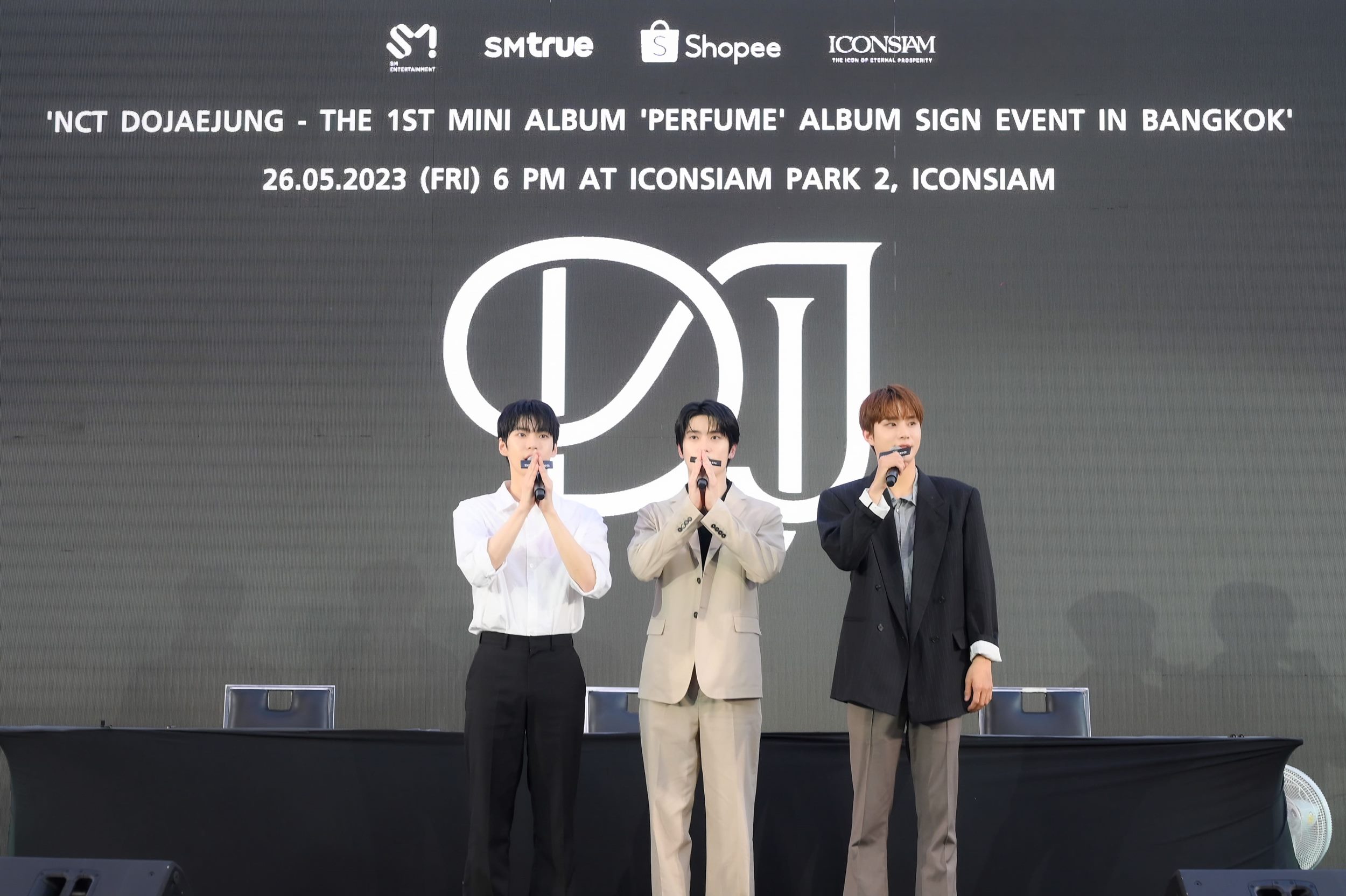 NCT DOJAEJUNG - THE 1ST MINI ALBUM 'PERFUME' ALBUM SIGN EVENT IN BANGKOK