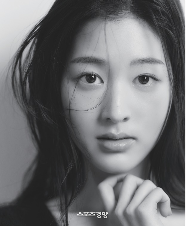 จางดาอา Jang Da Ah พี่สาววอนยอง IVE