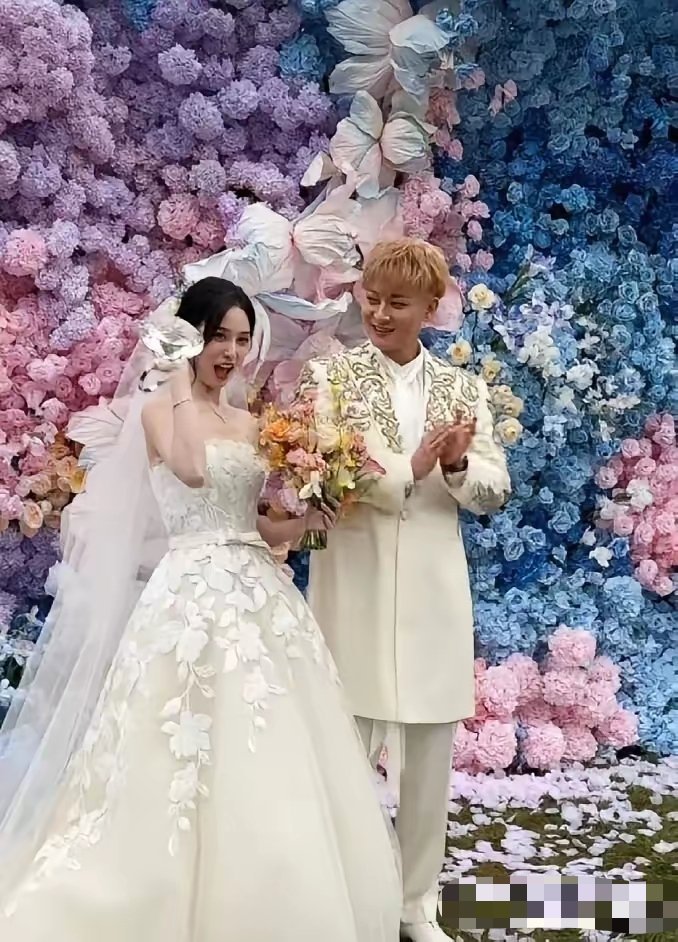 งานแต่งงาน หวงจื่อเทา-สวีอี้หยาง