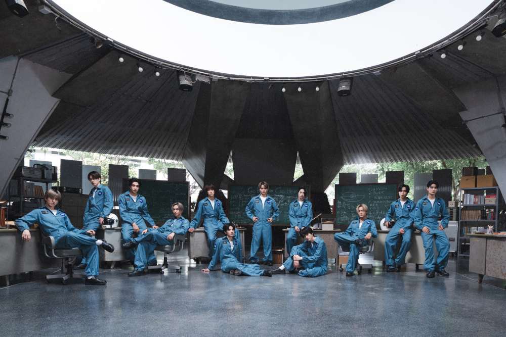 BUS  because of you i shine