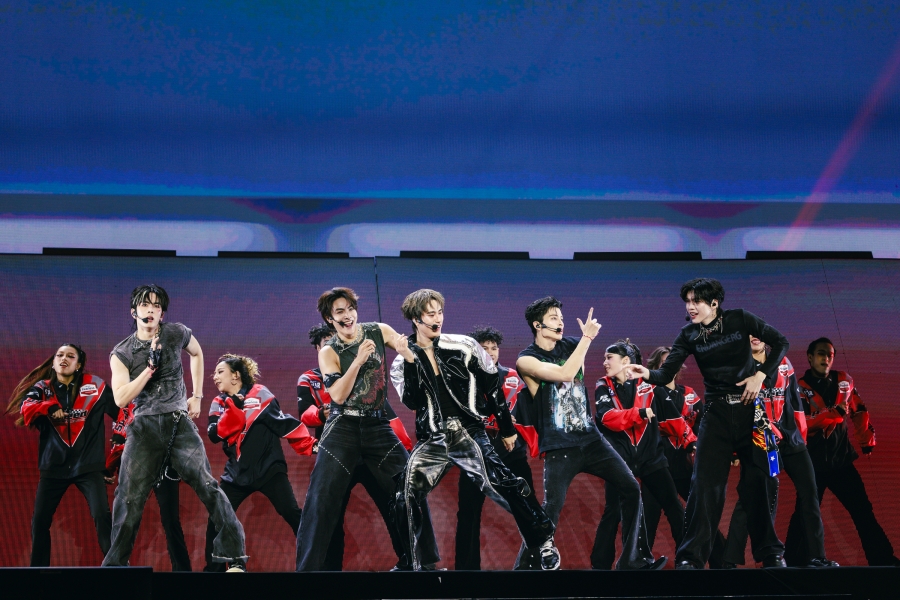 RISER CONCERT : THE FIRST RISE