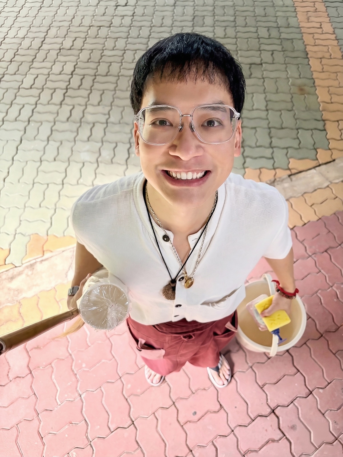 บี้ สุกฤษฎิ์ - อู้บ่จ้าง