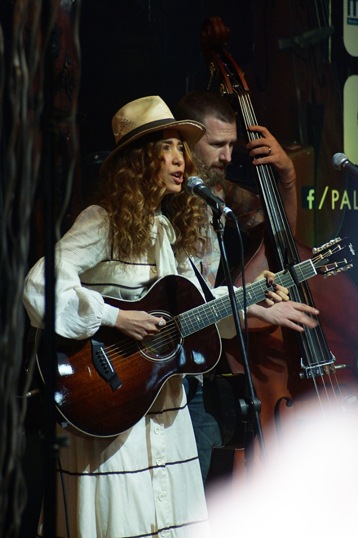 Palmy barefoot Acoustic Concert