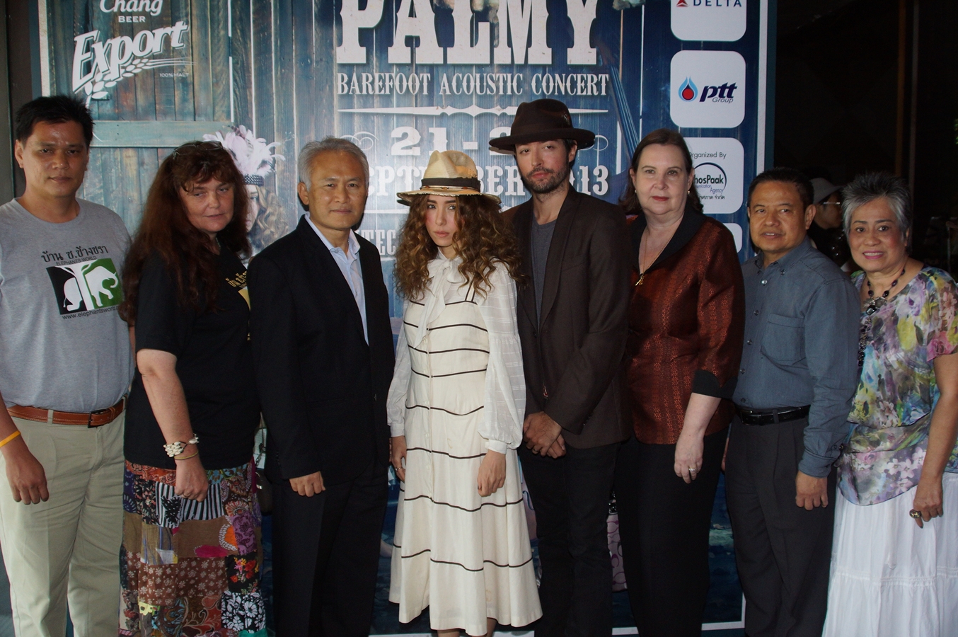 Palmy barefoot Acoustic Concert