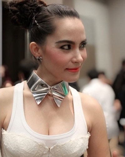 ที่สุด Top 5 ศิลปินหญิงตัวแม่ล้านตลับ!