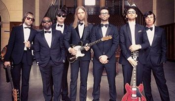 Maroon5