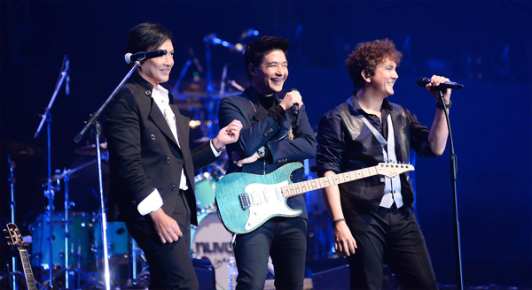 คอนเสิร์ตสุดเจ๋งประจำปี 2558